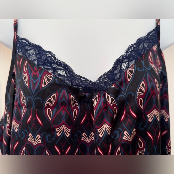 APT 9 THREE PIECE PAJAMA SET. MIX & MATCH CAMI IS XXL. SHORT & LONG PANTS ARE XL - Picture 12 of 16